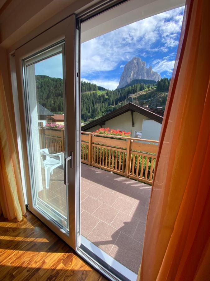 Amalia Apartment Santa Cristina Val Gardena Exterior photo